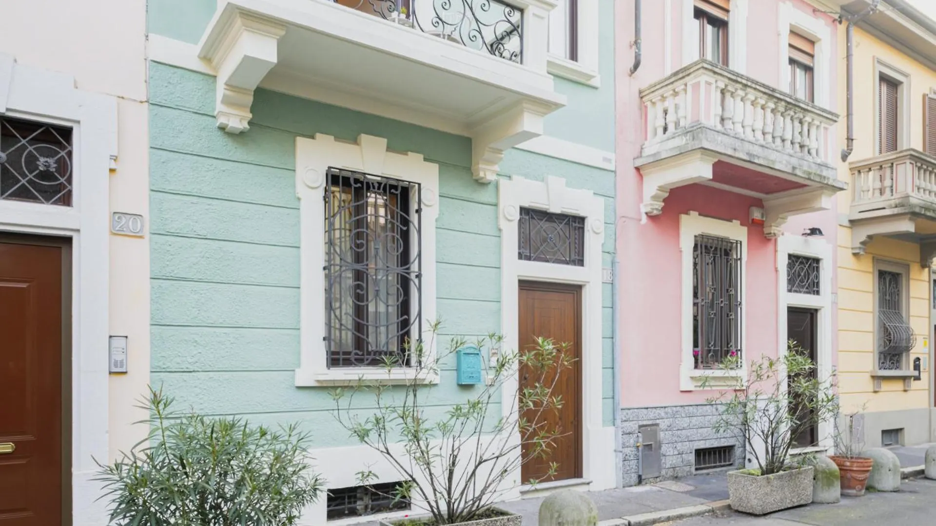 Apartment Easylife - Villa Privata Con Giardino A Nolo Milan Italy