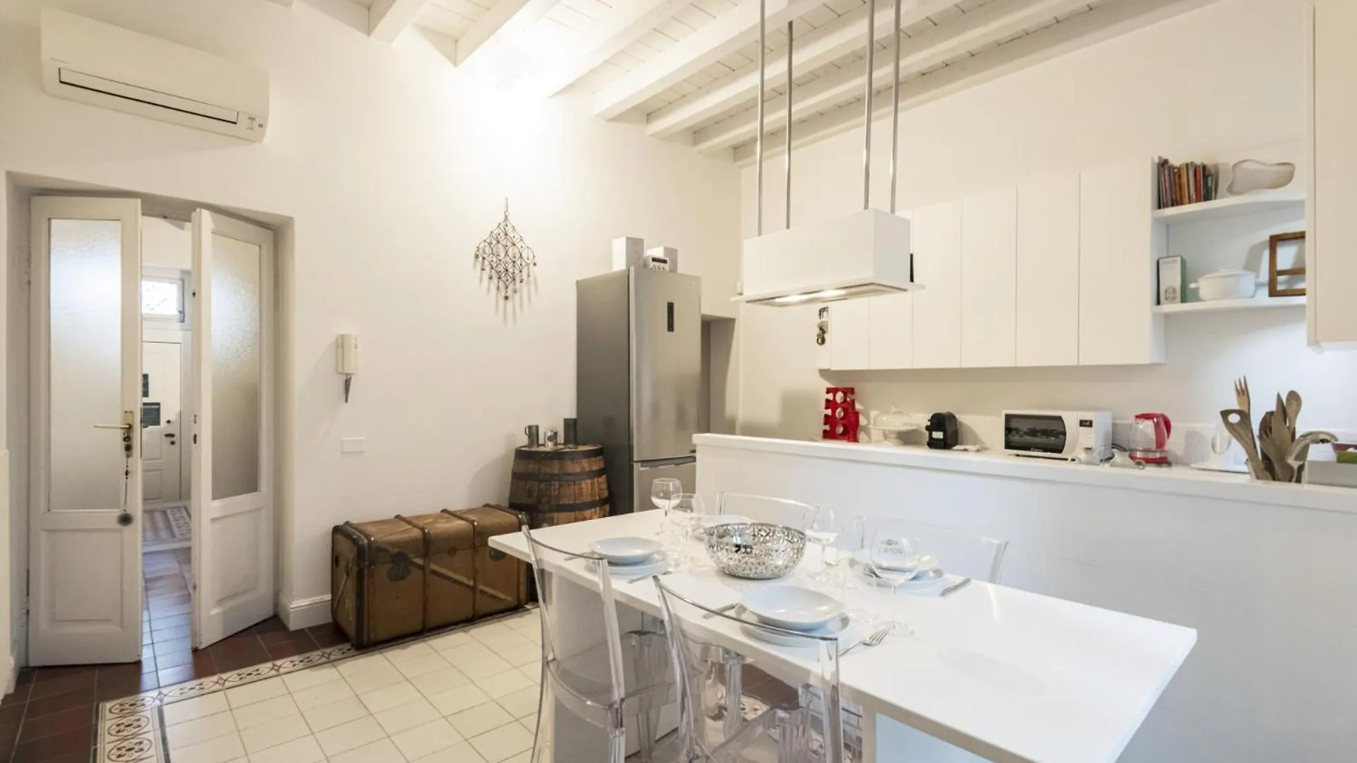 Easylife - Villa Privata Con Giardino A Nolo Milan 0*,  Italy